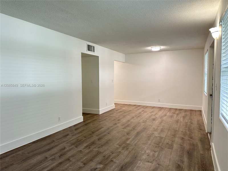 2500 Johnson St # 8, Hollywood FL 33020