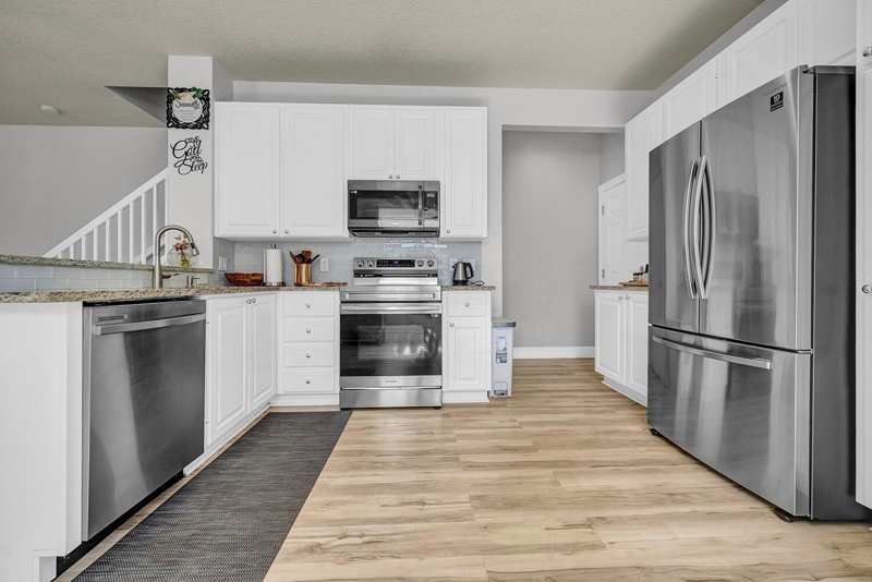 1106 Pinewood Lake Court, FL 33415