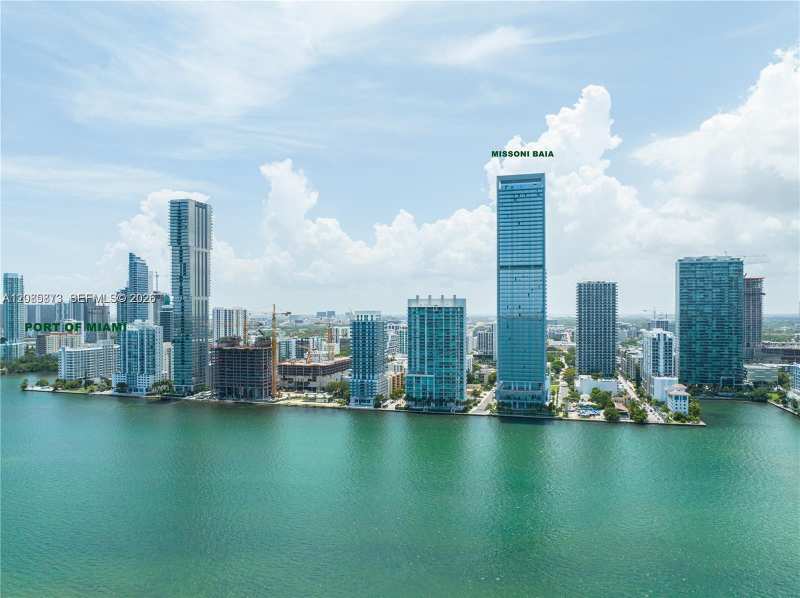 700 NE 26TH TER # 3006, Miami FL 33137
