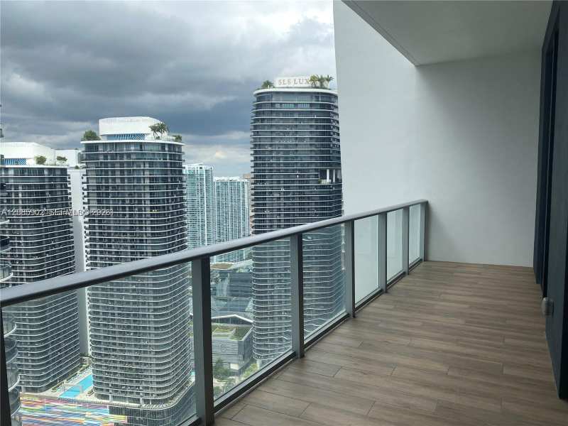 1010 Brickell # 4807, Miami FL 33131