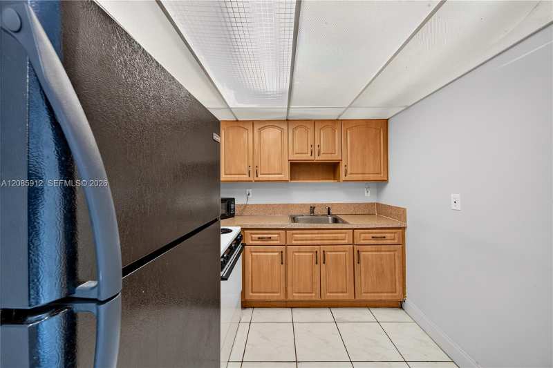 1801 NE 140th St # 108, North Miami FL 33181