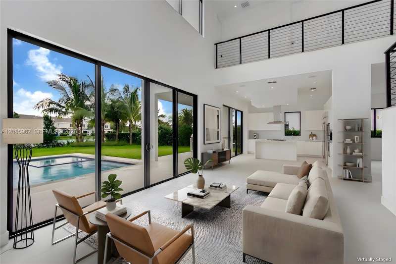 16492 Botaniko Dr S, Weston FL 33326