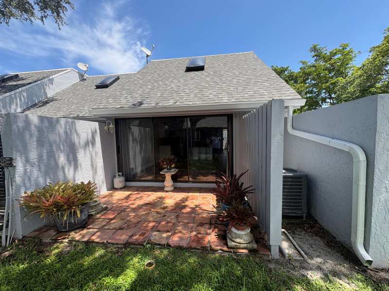 25 DEER CREEK Road # C101, Deerfield Beach FL 33442
