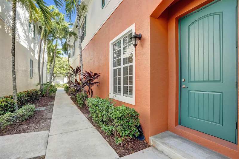 159 SW 7TH Court, Pompano Beach FL 33060