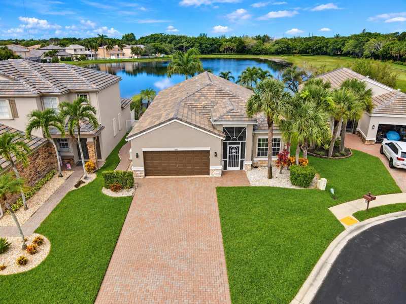5691 Saddle Trail Lane, Lake Worth FL 33449