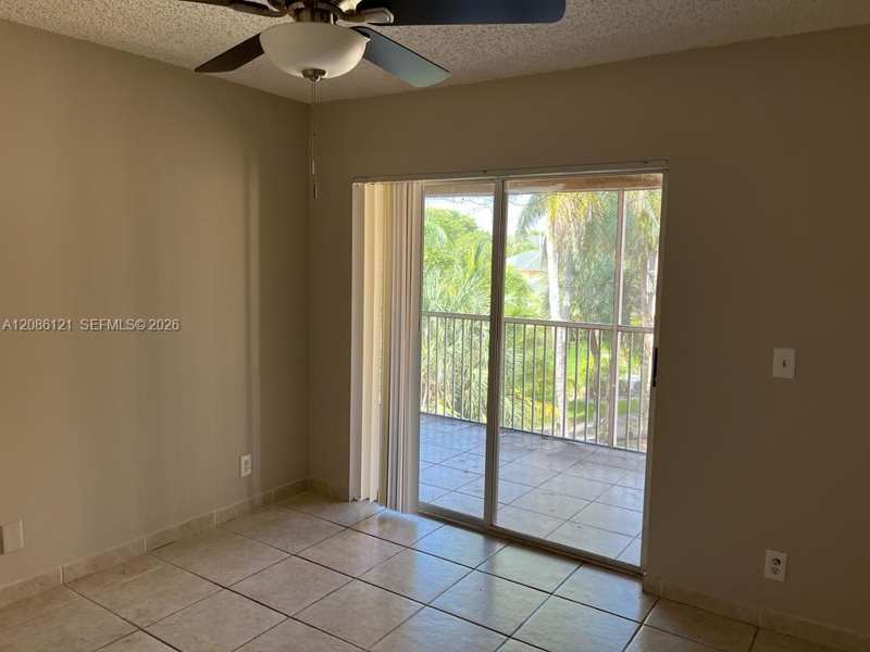 4015 W Mcnab Rd # D308, Pompano Beach FL 33069