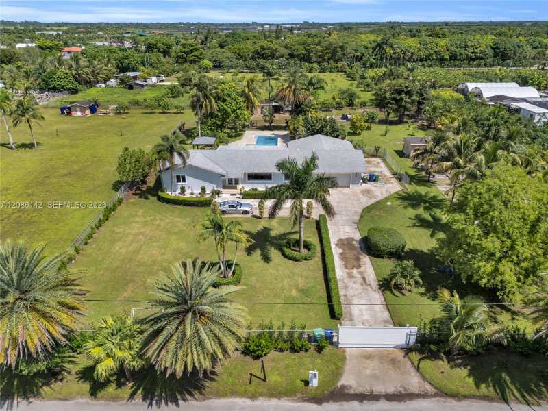 19245 SW 188th St, Miami FL 33187