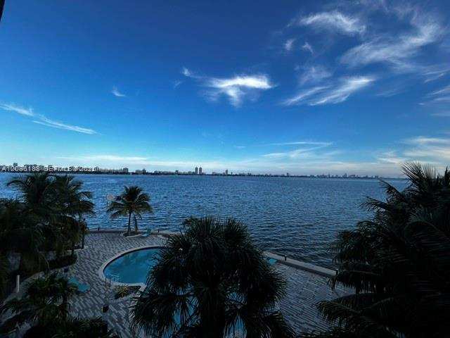 1900 S Treasure Dr # 3U, North Bay Village FL 33141