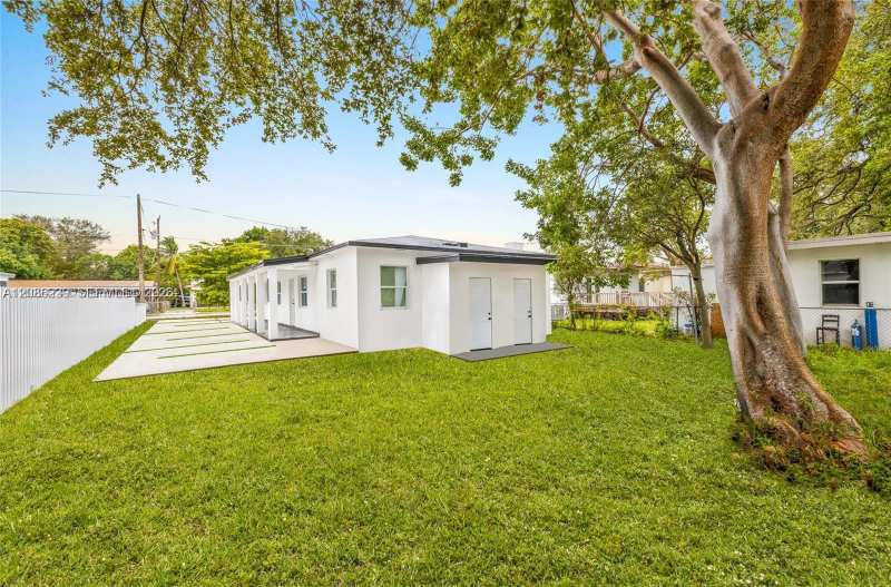 5509 NW 5th Ct # 5509, Miami FL 33127