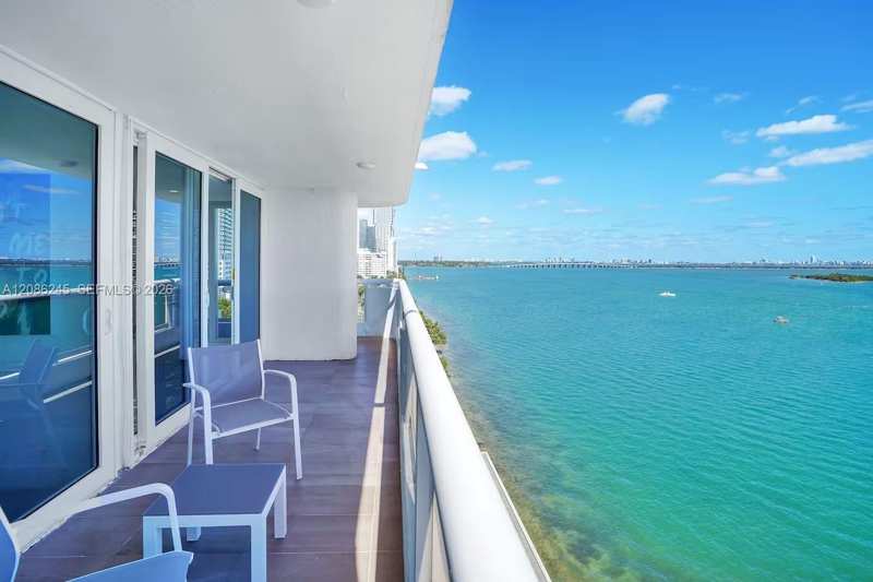1717 N Bayshore Dr # 1434, Miami FL 33132