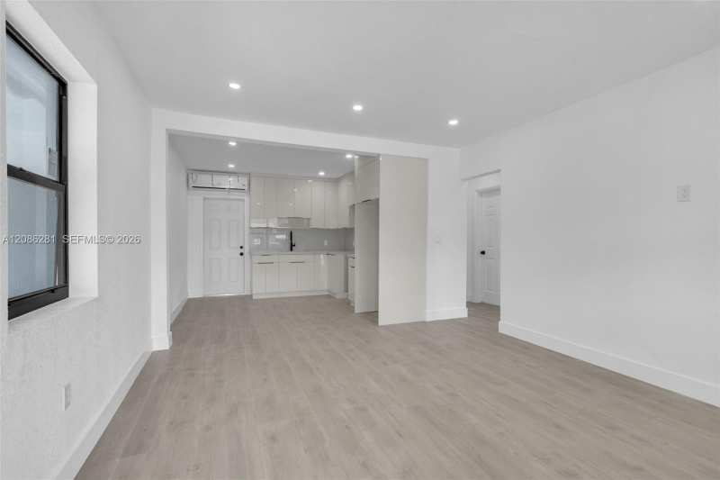 2121 NW 86th Ter, Miami FL 33147