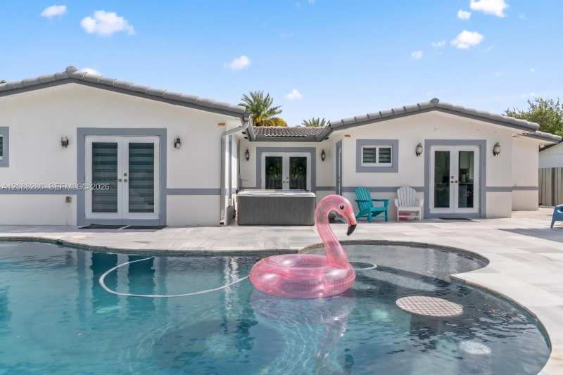 7843 NW 172nd St # 1, Hialeah FL 33015