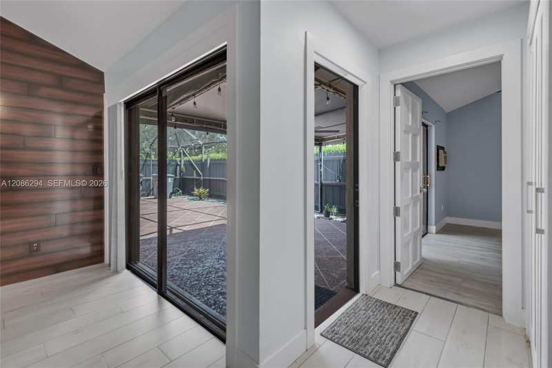 1050 Summit Trail Cir # B, West Palm Beach FL 33415