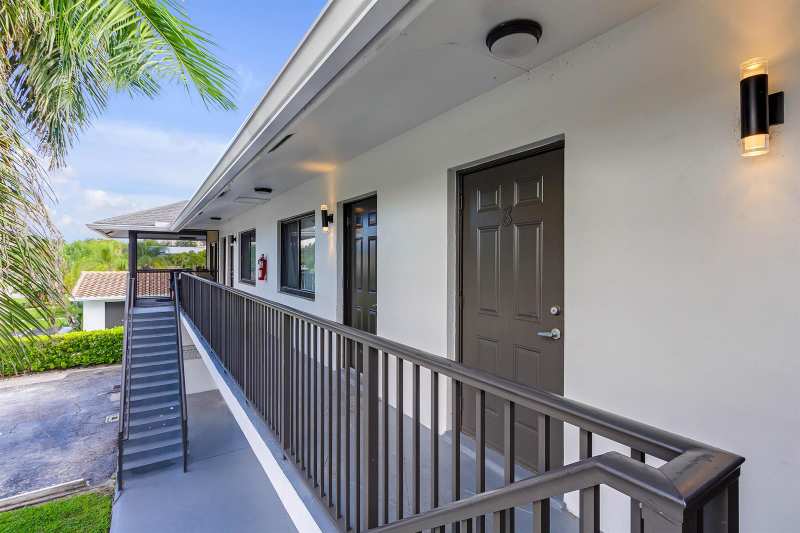 520 NE 45TH Street # 2, Boca Raton FL 33431