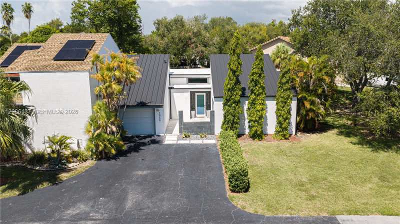 20288 SW 85th Ave, Cutler Bay FL 33189
