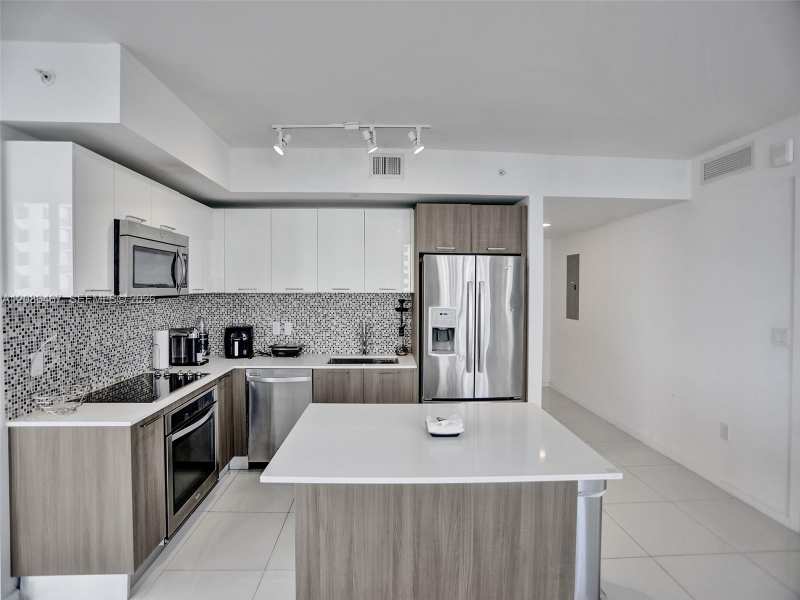 5252 NW 85th Ave # 401, Doral FL 33166