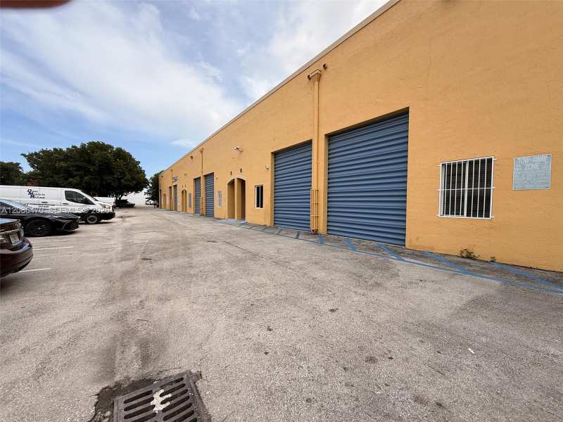8060 W 23rd Ave # 6, Hialeah FL 33016
