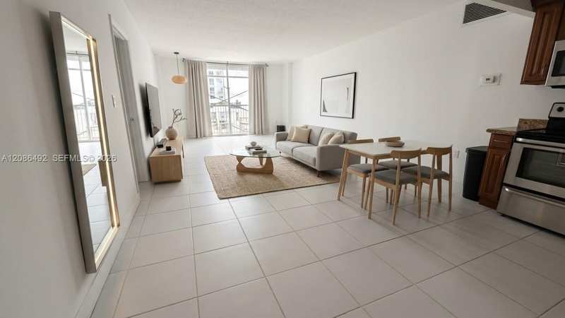 11111 Biscayne Blvd # 9A, Miami FL 33181