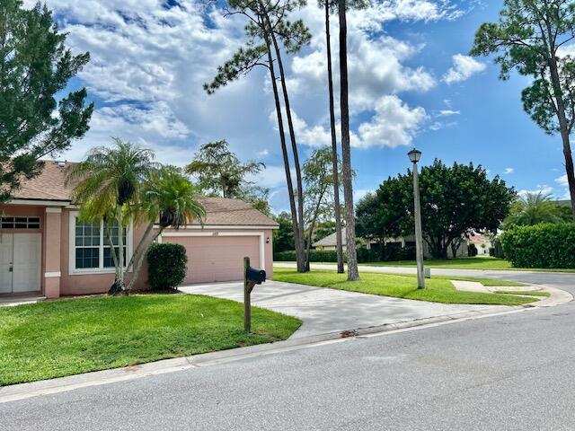 1182 AVIARY Road, Wellington FL 33414