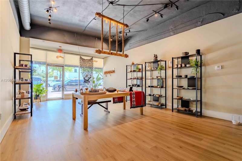 1203 71st St, Miami Beach FL 33141