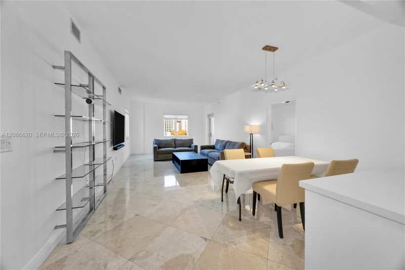 10 Aragon Ave # 810, Coral Gables FL 33134