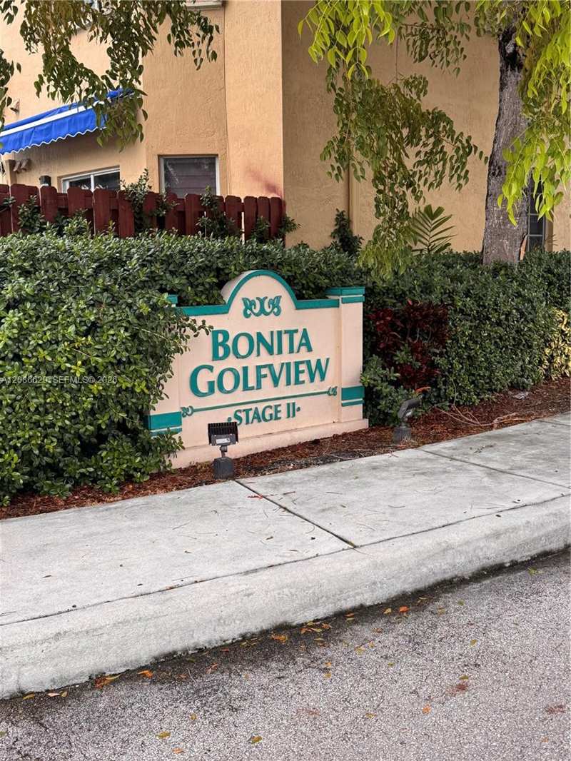 7075 NW 173rd Dr # 1406, Hialeah FL 33015
