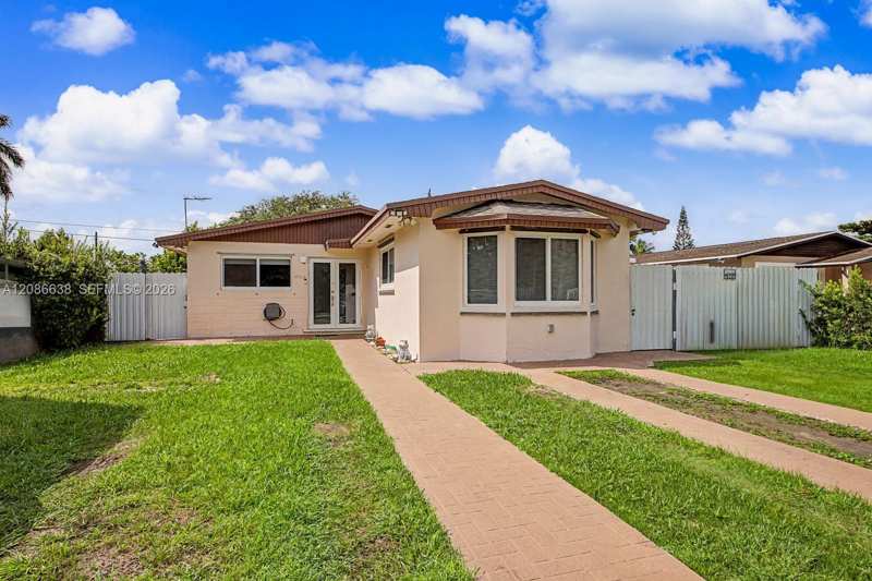 17330 SW 302nd St, Homestead FL 33030