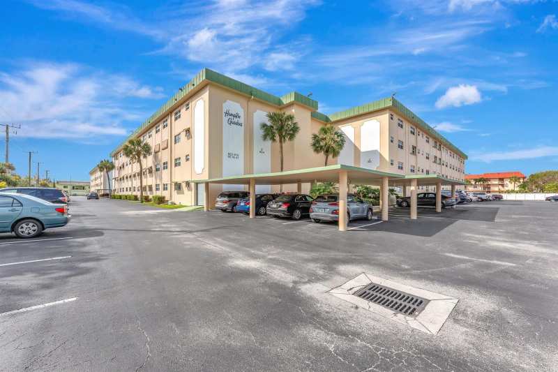 806 SE 7TH Street # 201, Deerfield Beach FL 33441