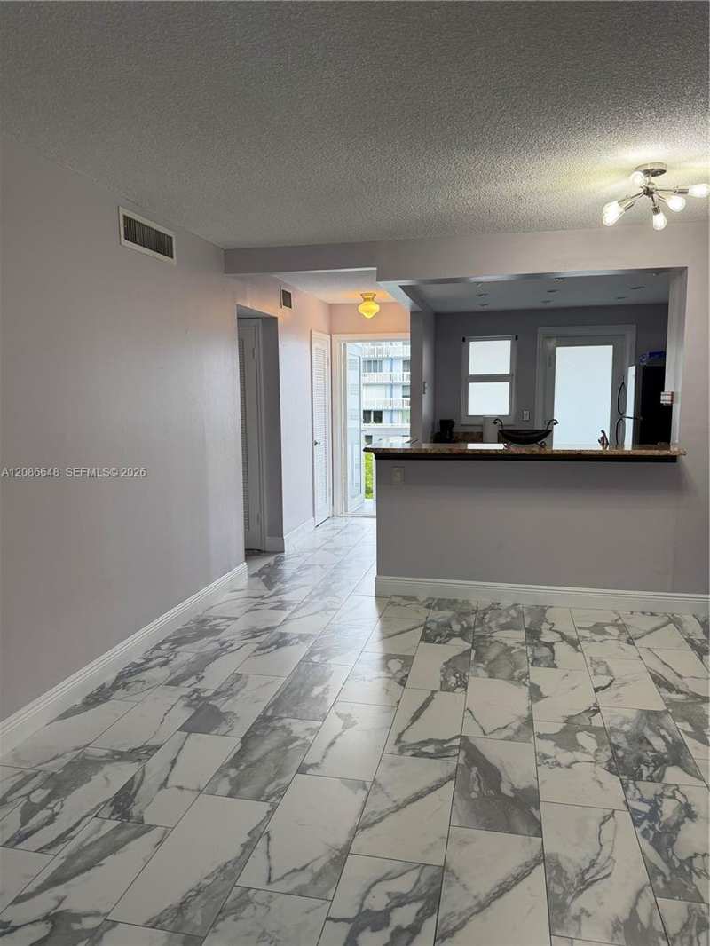 320 NE 12th Ave # 506, Hallandale Beach FL 33009