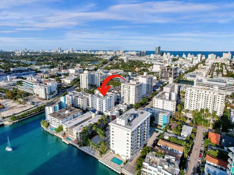 1658 Bay Rd # 303, Miami Beach FL 33139