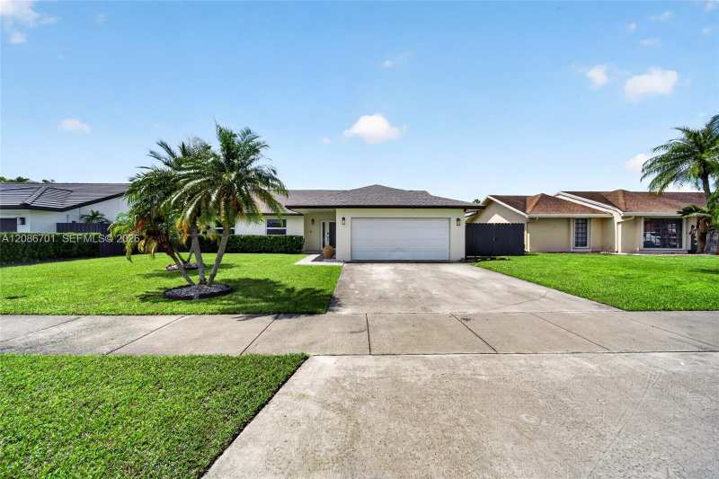 12840 SW 147th Terr Rd, Miami FL 33186