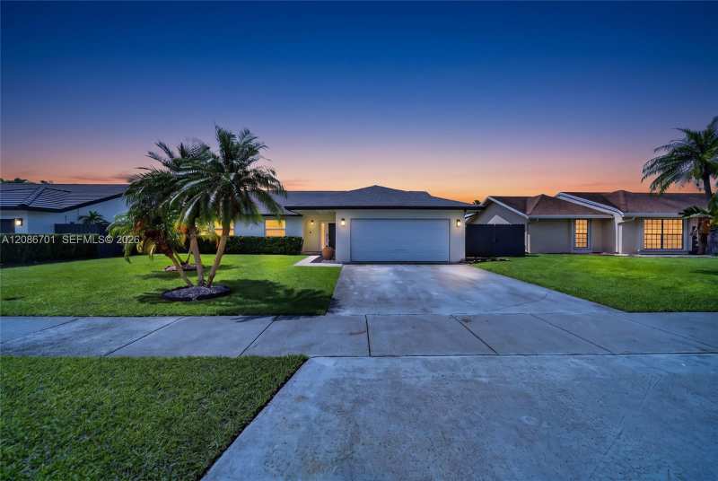 12840 SW 147th Terr Rd, Miami FL 33186