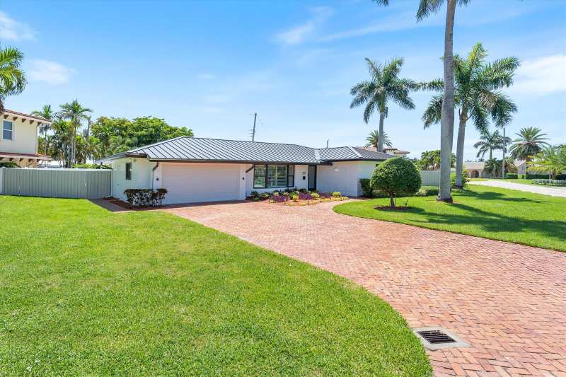 4410 NE 24TH Avenue, Lighthouse Point FL 33064