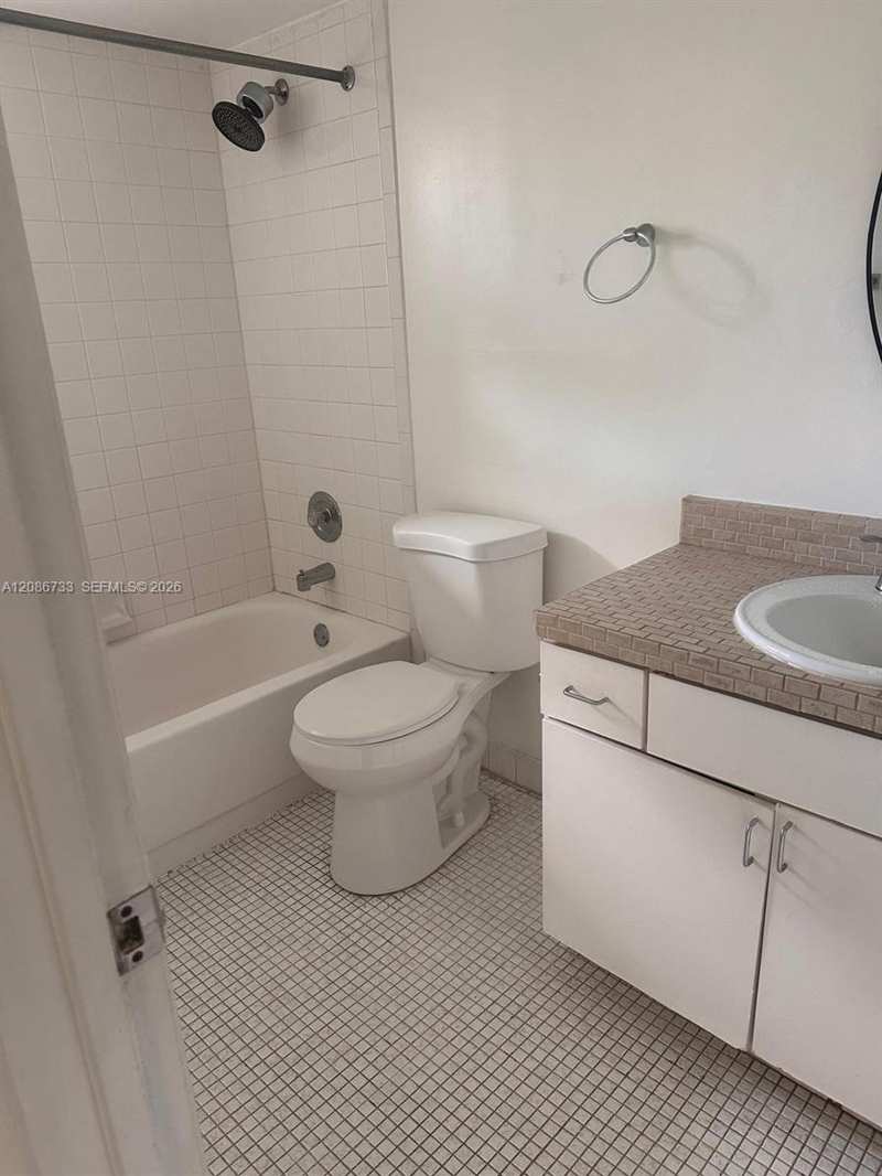 9103 SW 137th Ter # 4, Miami FL 33176