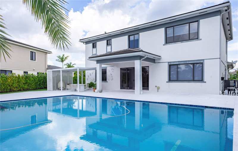 10910 Moore Dr, Parkland FL 33076