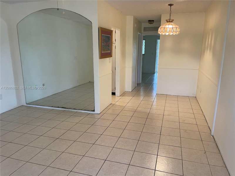 15 NW 204th St # 17, Miami Gardens FL 33169