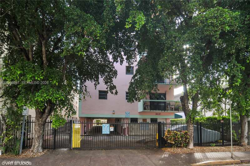 1617 Jefferson Ave # 404, Miami Beach FL 33139
