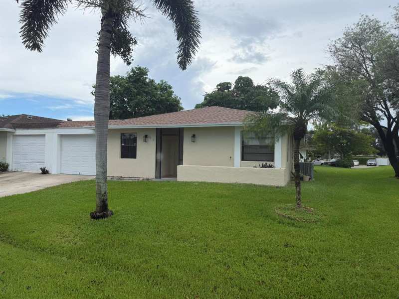 4814 PAULIE Court, West Palm Beach FL 33415