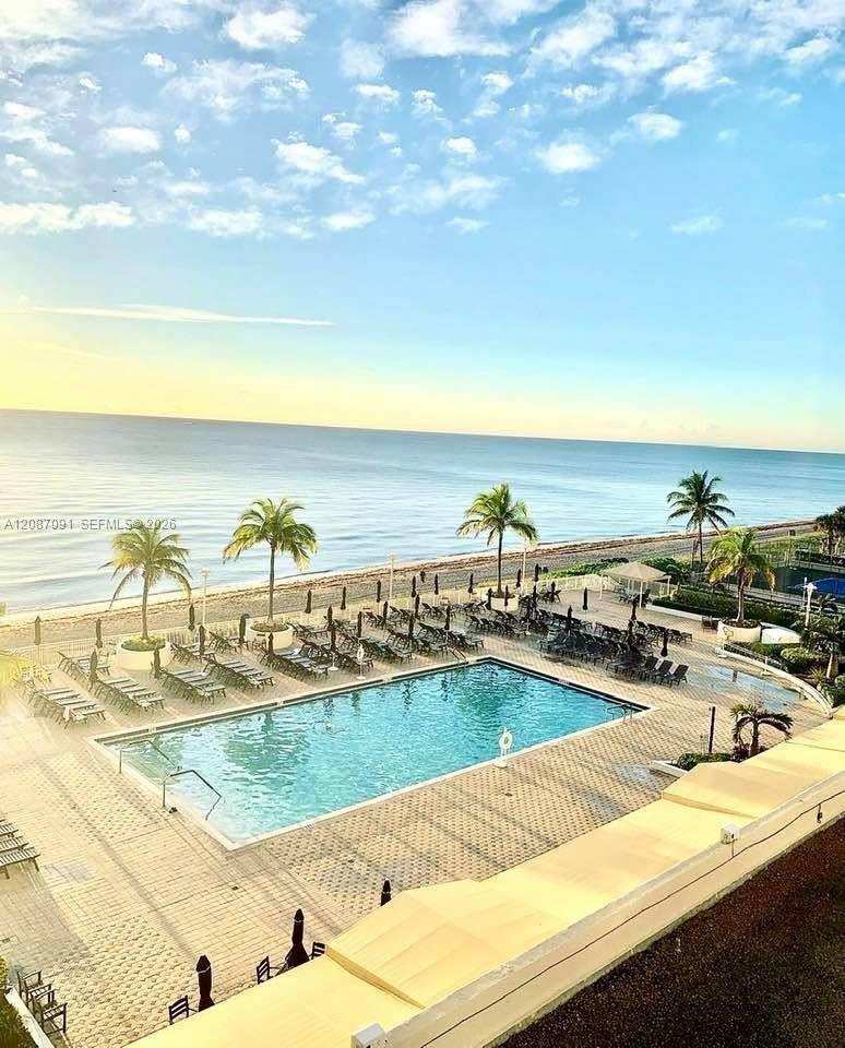 1880 S Ocean Dr # 402, Hallandale Beach FL 33009