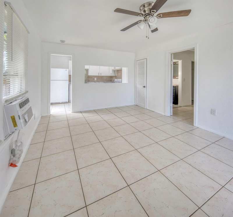 531 N B Street, FL 33460