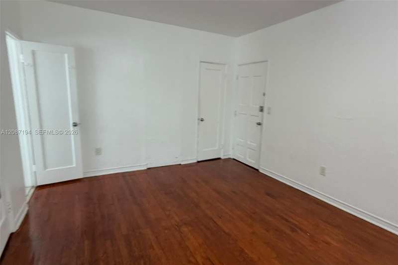 8020 Abbott Ave # 7, Miami Beach FL 33141