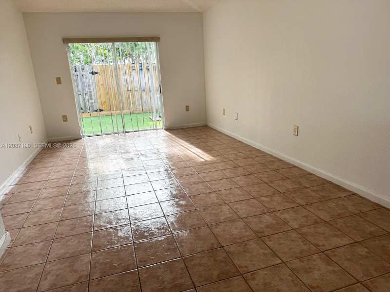12178 SW 143rd Ln # 4, Miami FL 33186