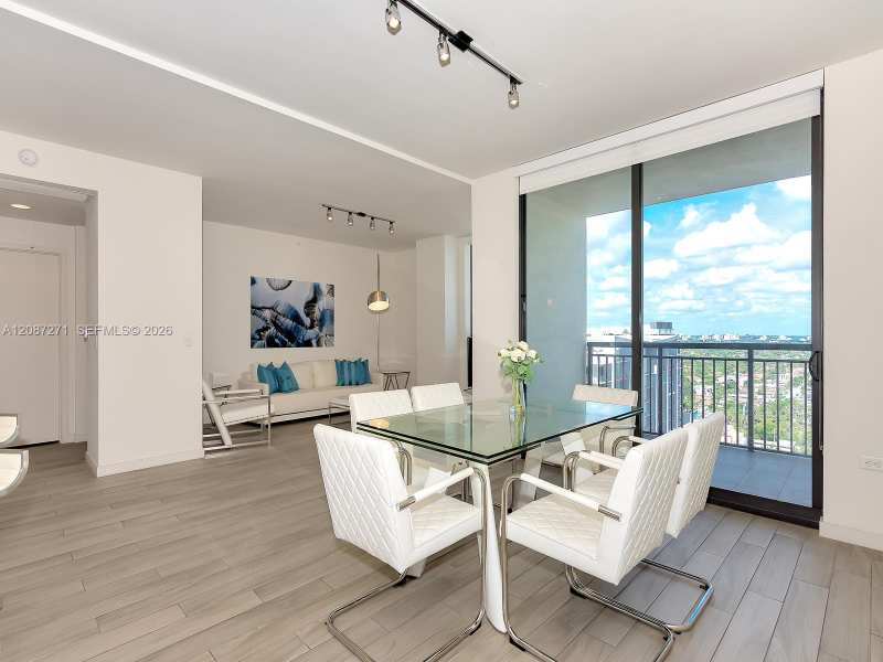 999 SW 1st Ave # 2512, Miami FL 33130