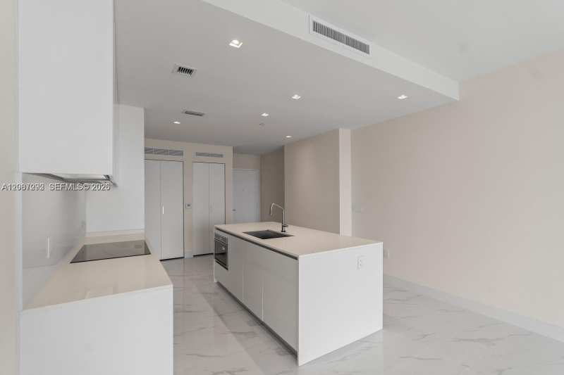 700 NE 24th # 804, Miami FL 33137