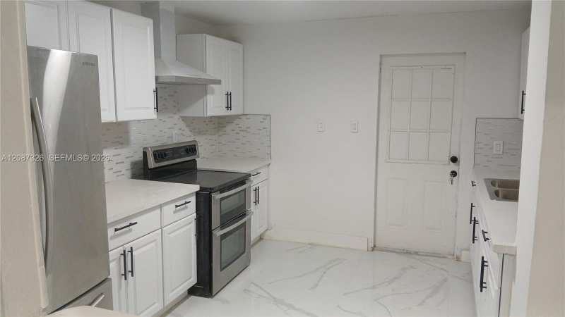 4391 NW 169th Ter, Miami Gardens FL 33055