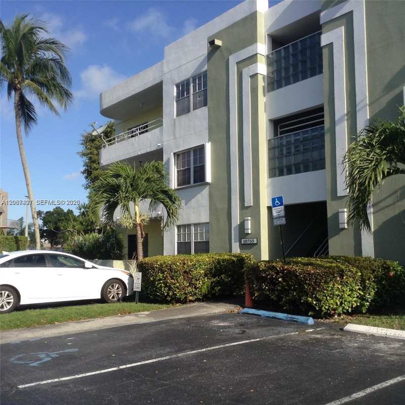 10755 SW 108th Ave # 201, Miami FL 33176