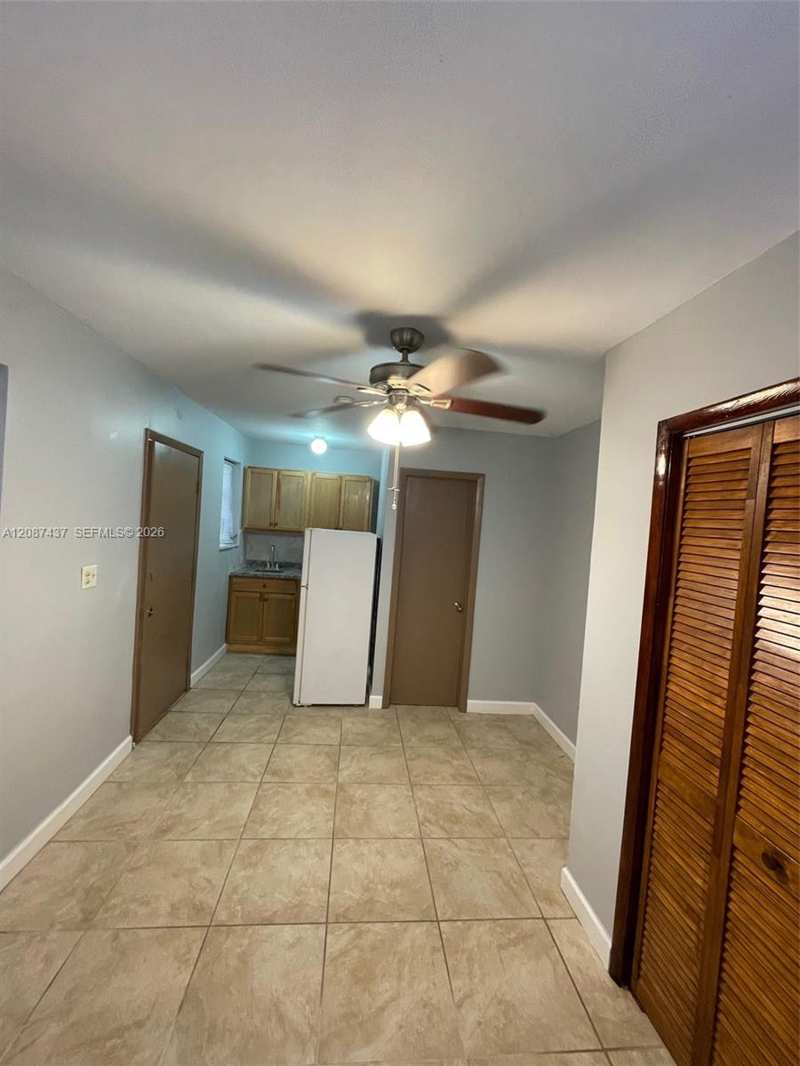 951 SW 9th St # 1, Miami FL 33130