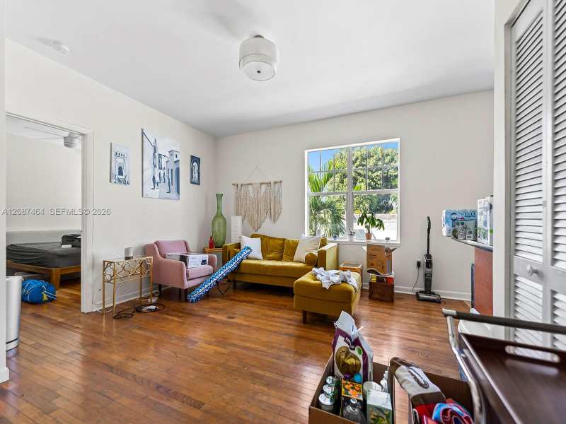 1244 Pennsylvania Ave # 302, Miami Beach FL 33139