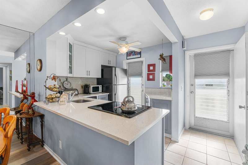 2161 NE 1st Court # 205, Boynton Beach FL 33435