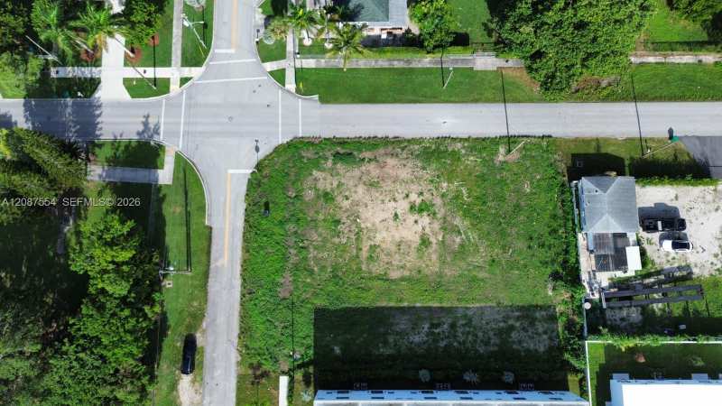 215 NW 3rd Ave, Florida City FL 33034